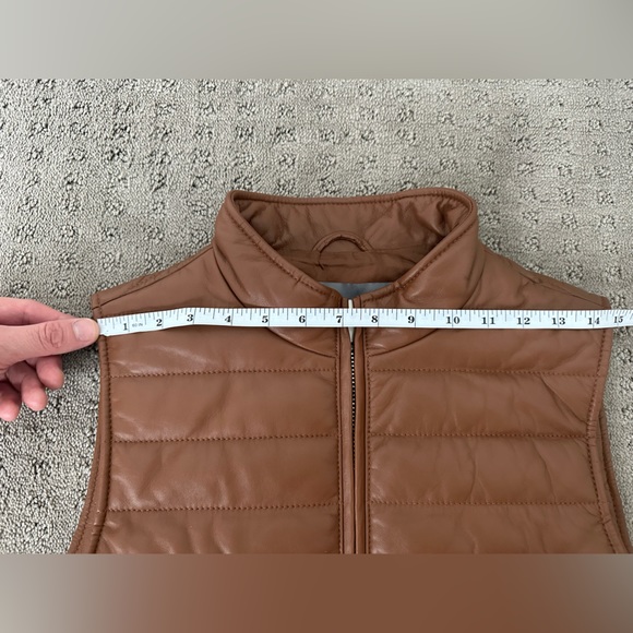 Neiman Marcus lamb leather vest - Picture 8 of 9